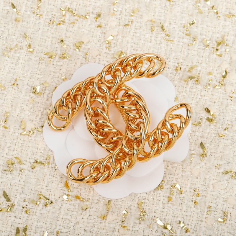 Ch**el brooches